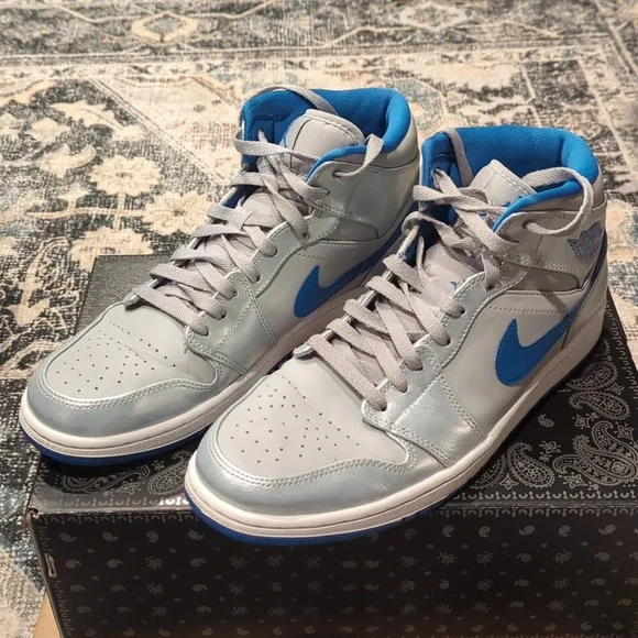 Jordan Shoes Jordan Honolulu Blue Poshmark - Main Image